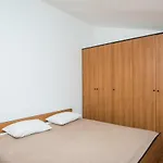 Apartments Brodarica Beach With Balcony Seaview
