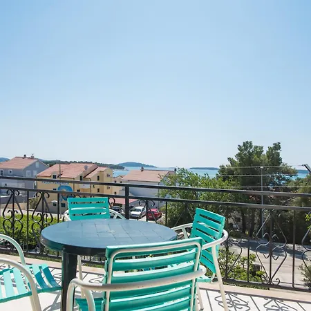 Apartments Brodarica Beach With Balcony Seaview *