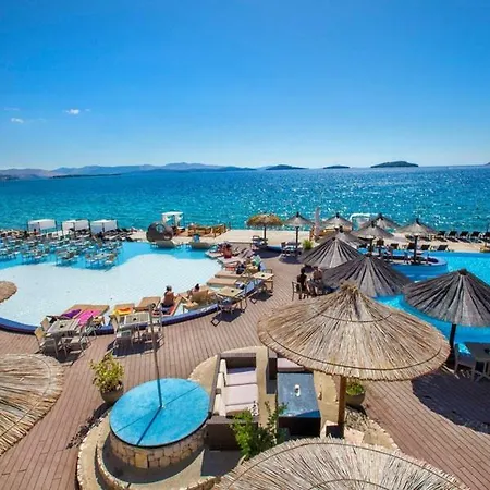 Apartament With Balcony Seaview Brodarica (Sibenik-Knin)