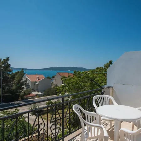 Apartment Apartments Brodarica Beach With Balcony Seaview *