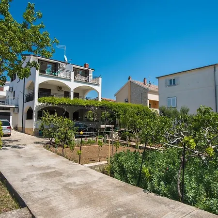 Apartament With Balcony Seaview Brodarica (Sibenik-Knin)