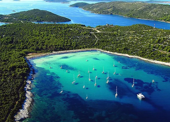 Apartments Brodarica Beach With Balcony Seaview * Brodarica (Sibenik-Knin)