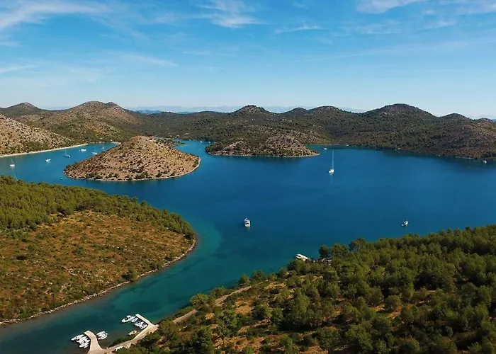 Apartments Brodarica Beach With Balcony Seaview